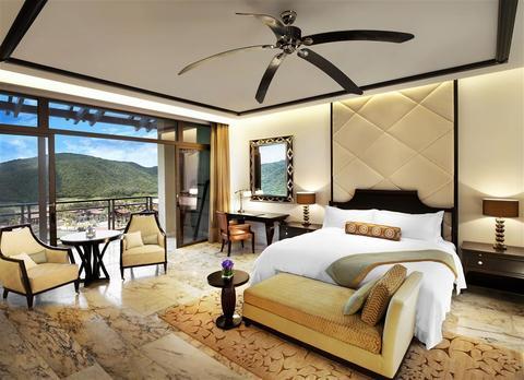 The St Regis Sanya Yalong Bay Resort