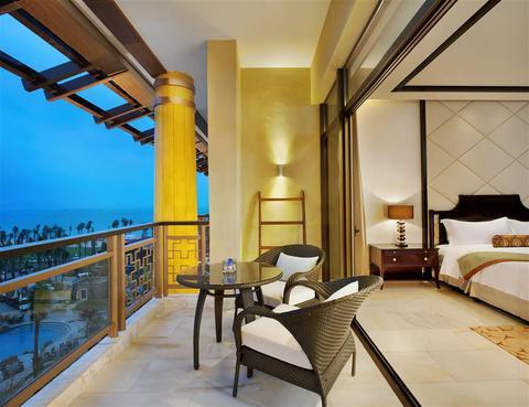 The St Regis Sanya Yalong Bay Resort