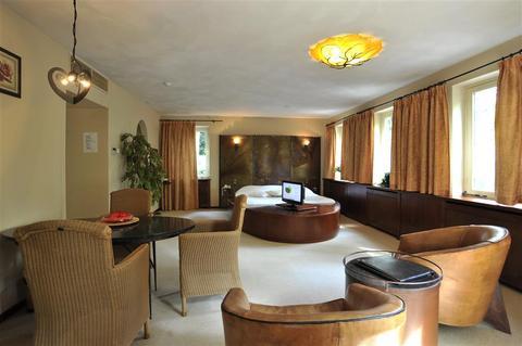Hotel Mastbosch Breda