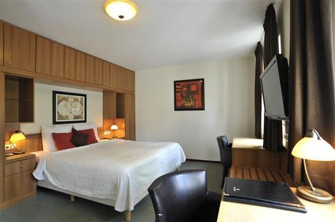 Hotel Mastbosch Breda