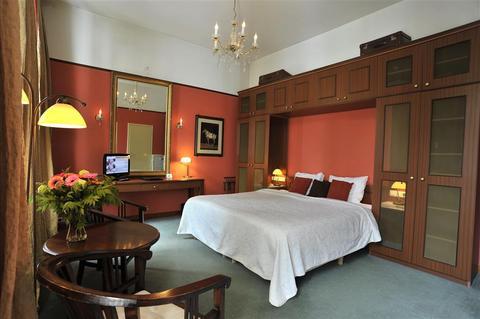 Hotel Mastbosch Breda