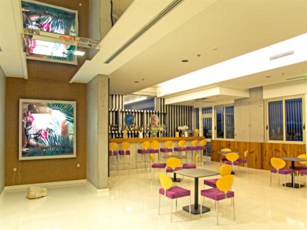 Buca Beach Resort