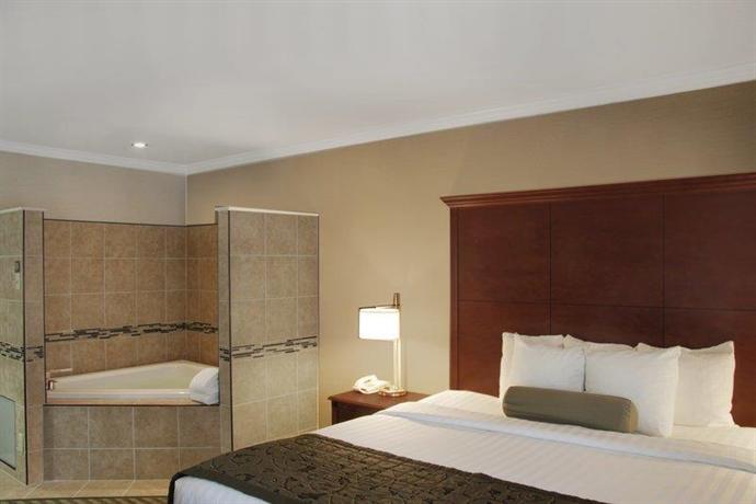 Best Western Plus Liverpool Syracuse Inn & Suites