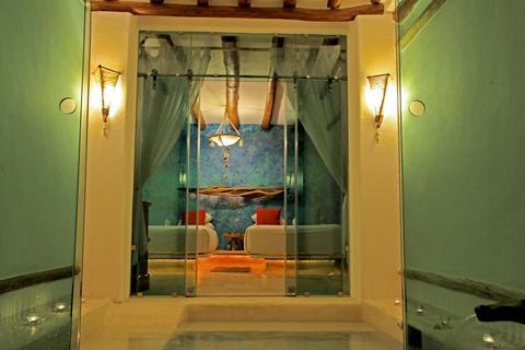 Villas Flamingos Beach Front