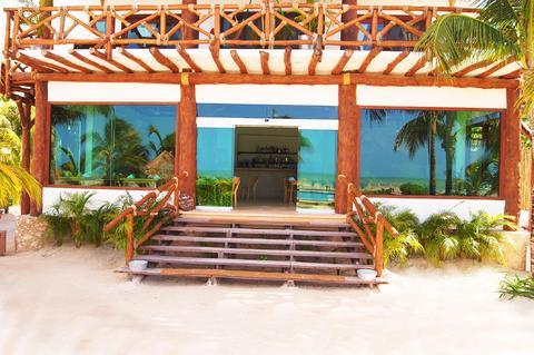 Villas Flamingos Beach Front