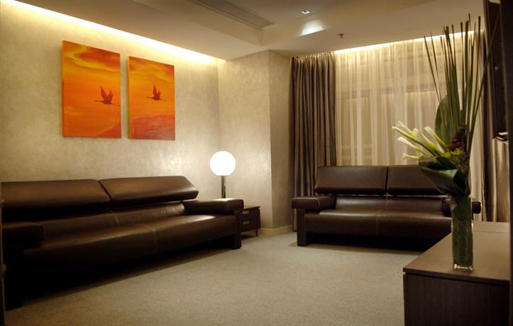 Cosmo Hotel Hong Kong