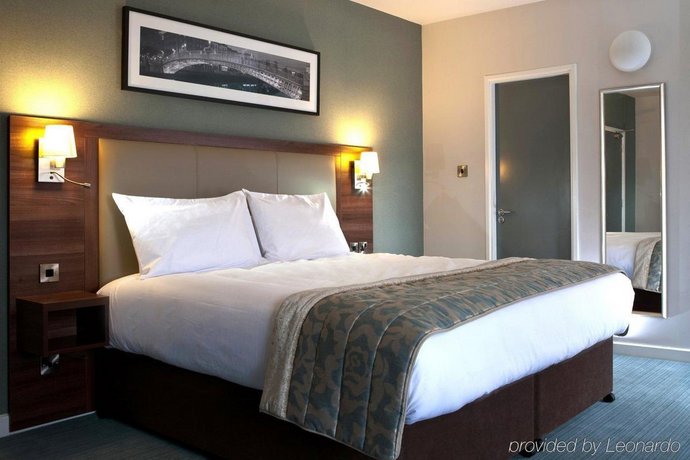 Jurys Inn Parnell Street - dream vacation