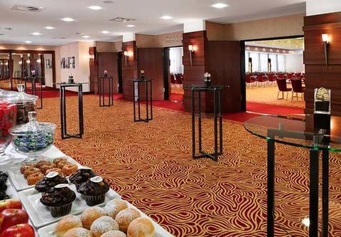 Cologne Marriott Hotel