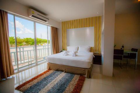 Golden City Rayong Hotel