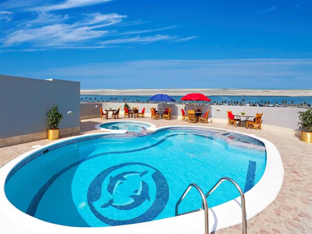 Sun & Sands Sea View Hotel