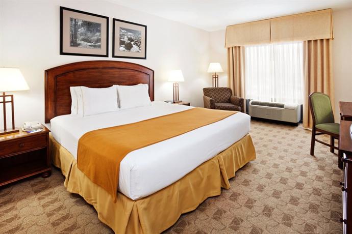 Holiday Inn Express Boone Compare Deals