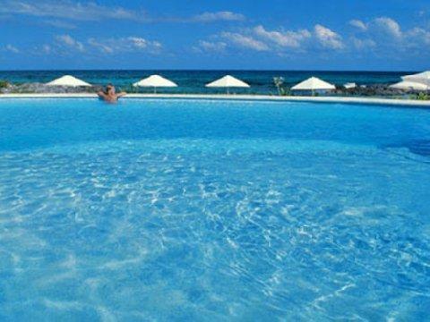 Hotel Playa La Media Luna