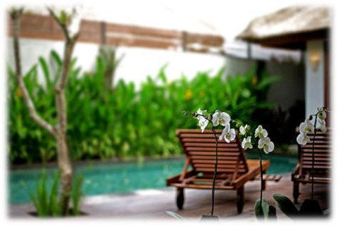 The Khayangan Dreams Villas