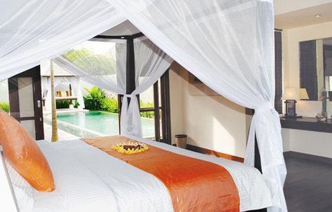 The Khayangan Dreams Villas
