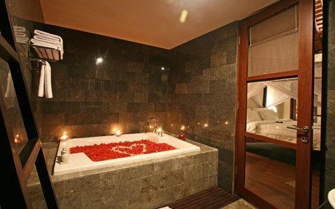 The Khayangan Dreams Villas
