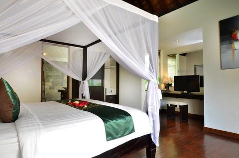 The Khayangan Dreams Villas