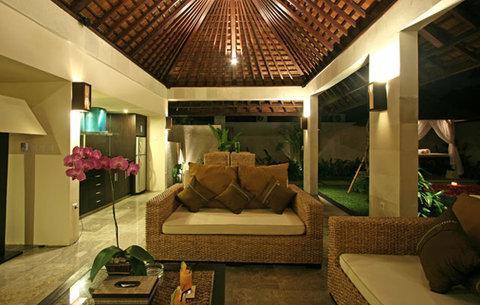 The Khayangan Dreams Villas