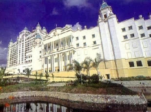 Waterfront Cebu City Hotel & Casino - dream vacation