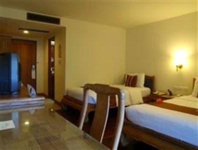 Chaweng Blue Lagoon Hotel