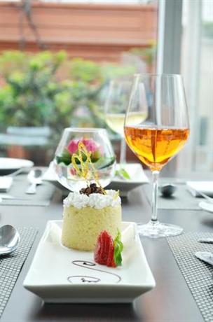 Sol de Oro Hotel & Suites
