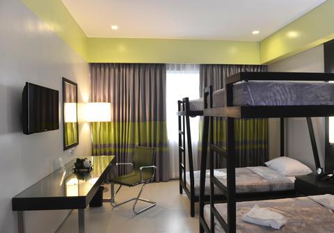 Bayfront Hotel Cebu