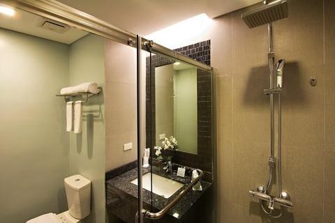 Bayfront Hotel Cebu