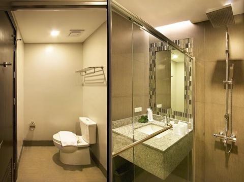 Bayfront Hotel Cebu