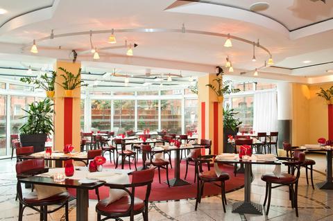 Bar_Restaurant