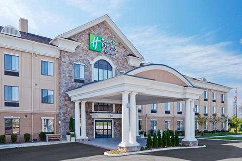 Holiday Inn Express Hotel & Suites Warminster-Horsham