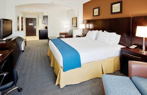 Holiday Inn Express Hotel & Suites Warminster-Horsham