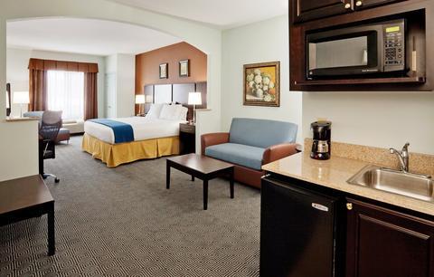 Holiday Inn Express Hotel & Suites Warminster-Horsham