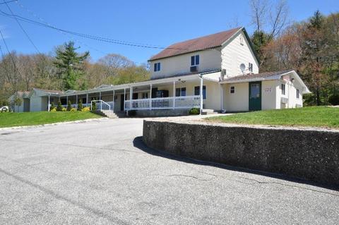 Passport Inn & Suites Chaplin