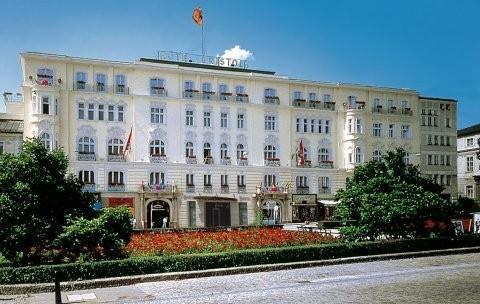 Hotel Bristol Salzburg Glockenspiel Austria thumbnail