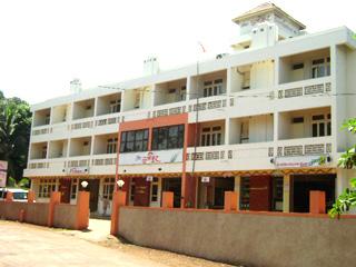 Hotel Durvankur Ratnagiri Lighthouse India thumbnail