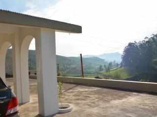 Windthistle Villa