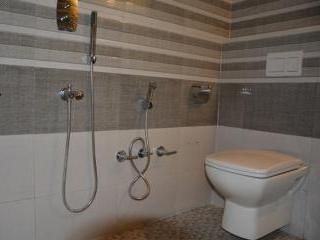 Windthistle Villa