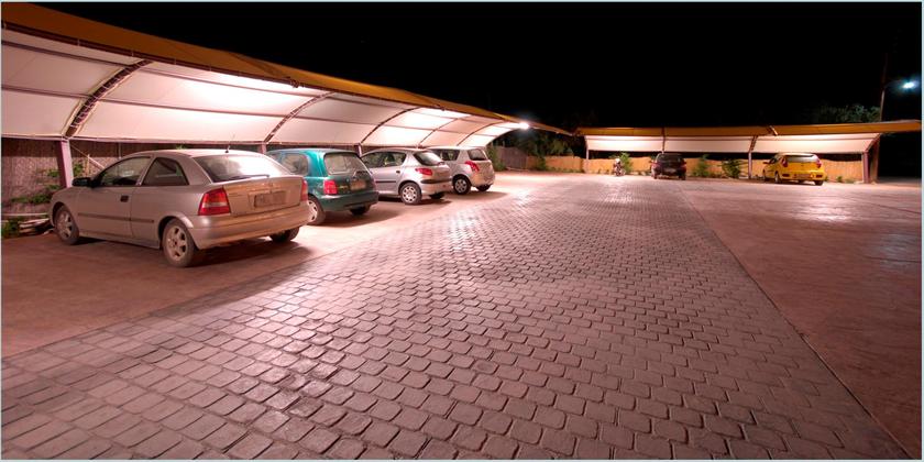 Avantis Suites Hotel