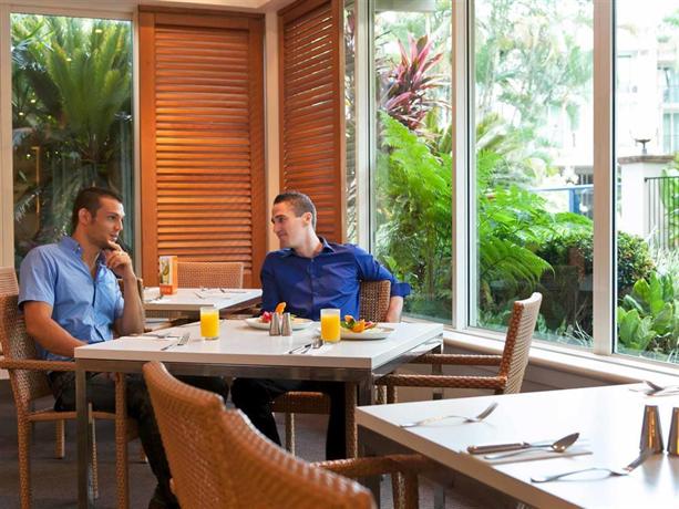 Novotel Cairns Oasis Resort