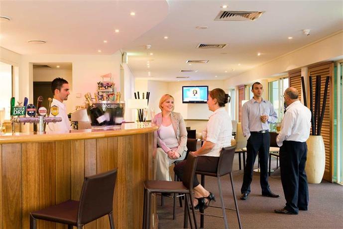 Novotel Cairns Oasis Resort