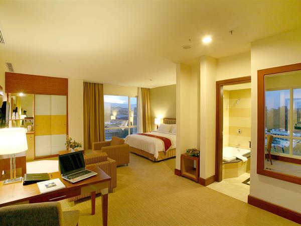 Swiss-Belhotel Maleosan Manado