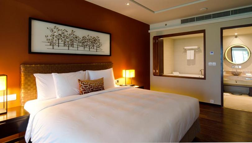 Crowne Plaza Phuket Panwa Beach