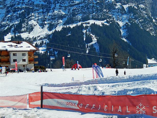 Interhome - Chalet Bienli