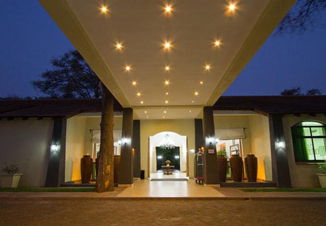 Protea Hotel by Marriott Livingstone - dream vacation