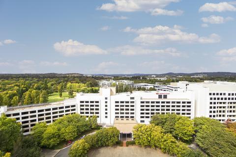 Crowne Plaza Canberra