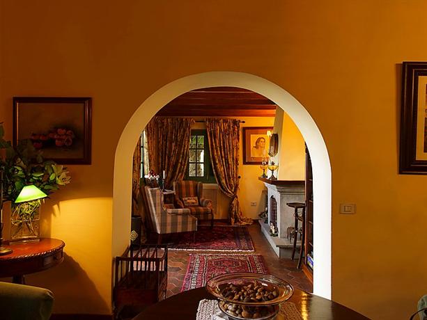 Villa Cloty