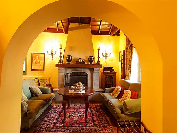 Villa Cloty