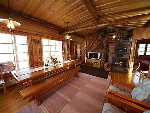 Holiday Home Huljakka