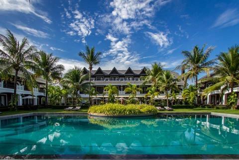 Shinta Mani Angkor & Bensley Collection Pool Villas Tonle Sap Lake Cambodia thumbnail