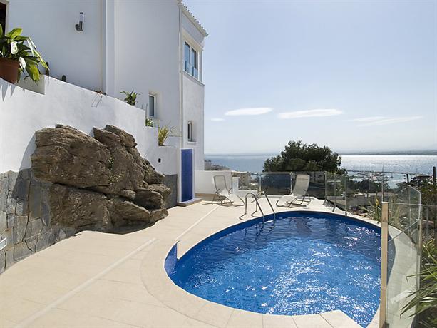 Interhome - C Foix No 1