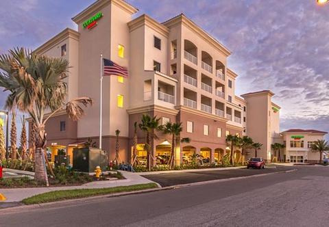 Courtyard by Marriott St Petersburg Clearwater/Madeira Beach Jungle Prada Site United States thumbnail